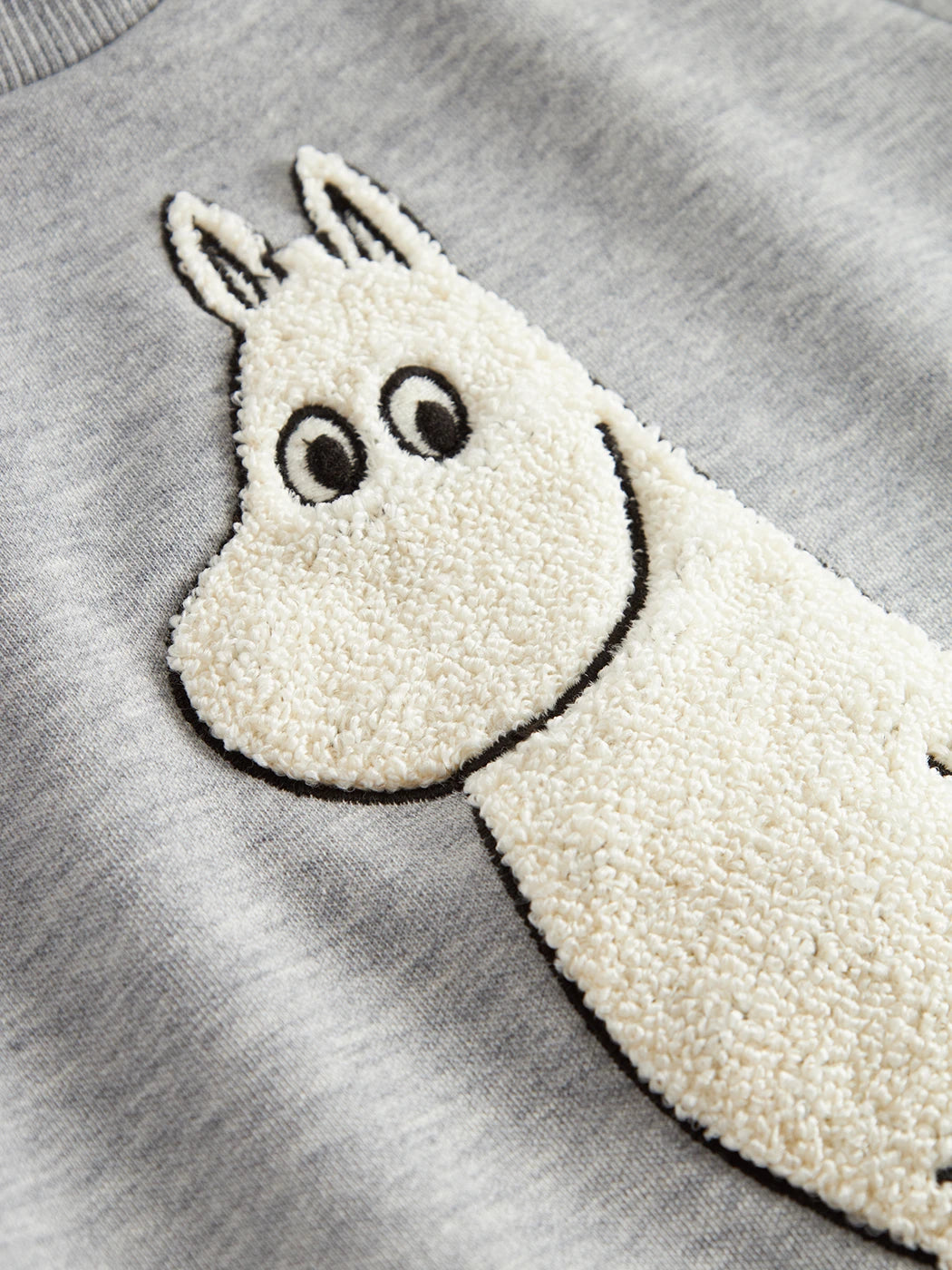Theos b Sweatshirt