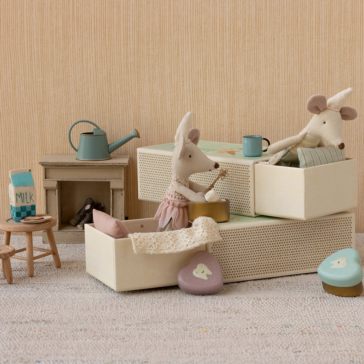 Tooth fairy mouse Mus