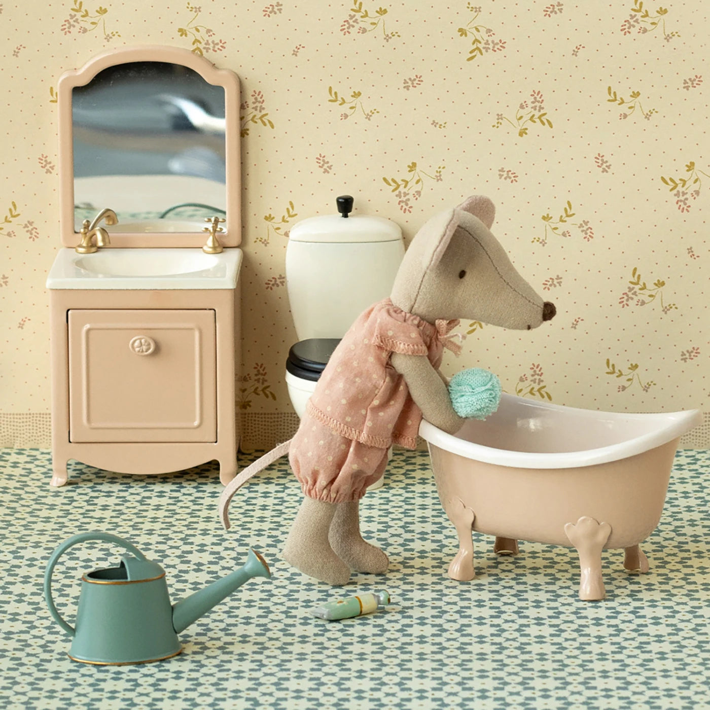 Big sister Dyr & figurer