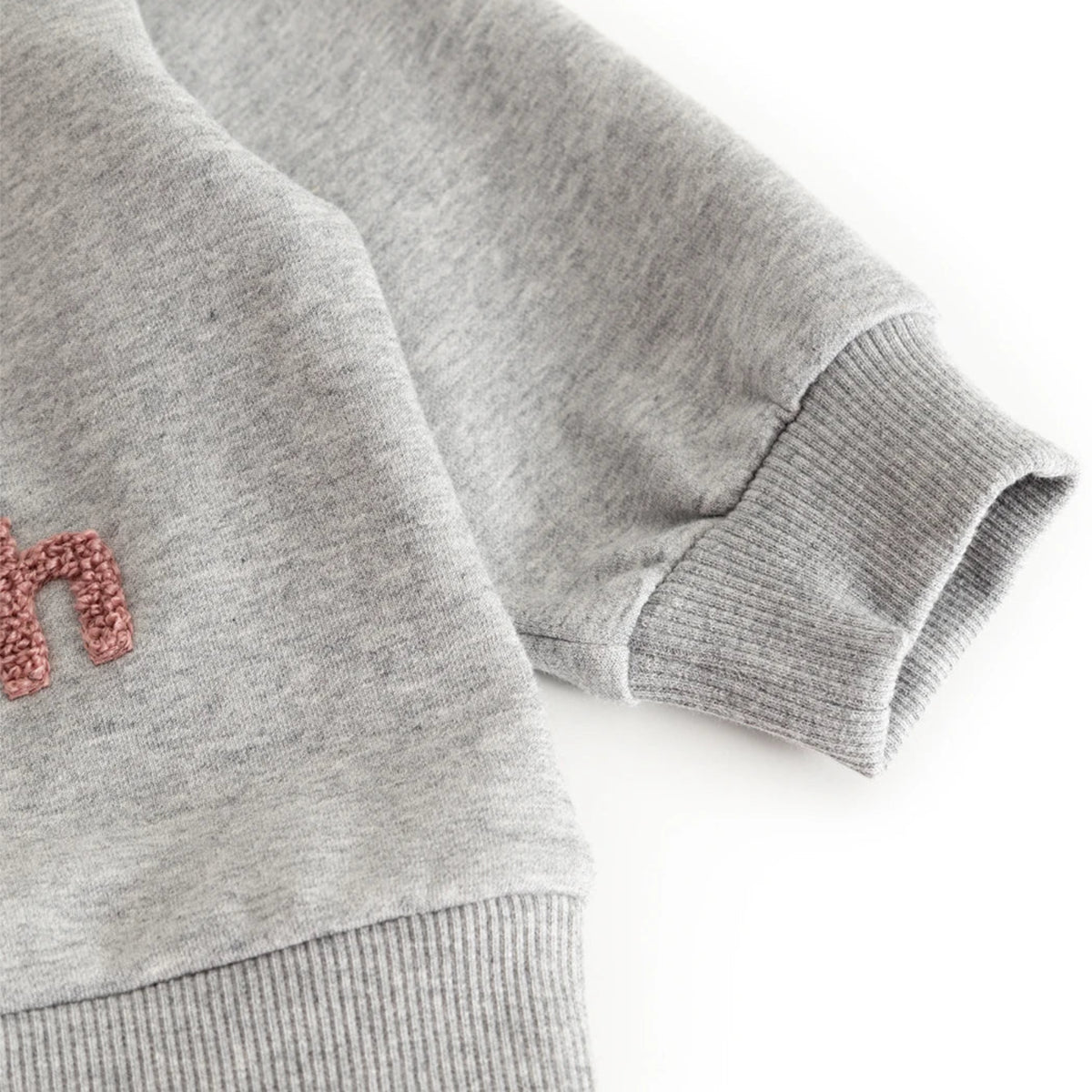 Theos b Sweatshirt