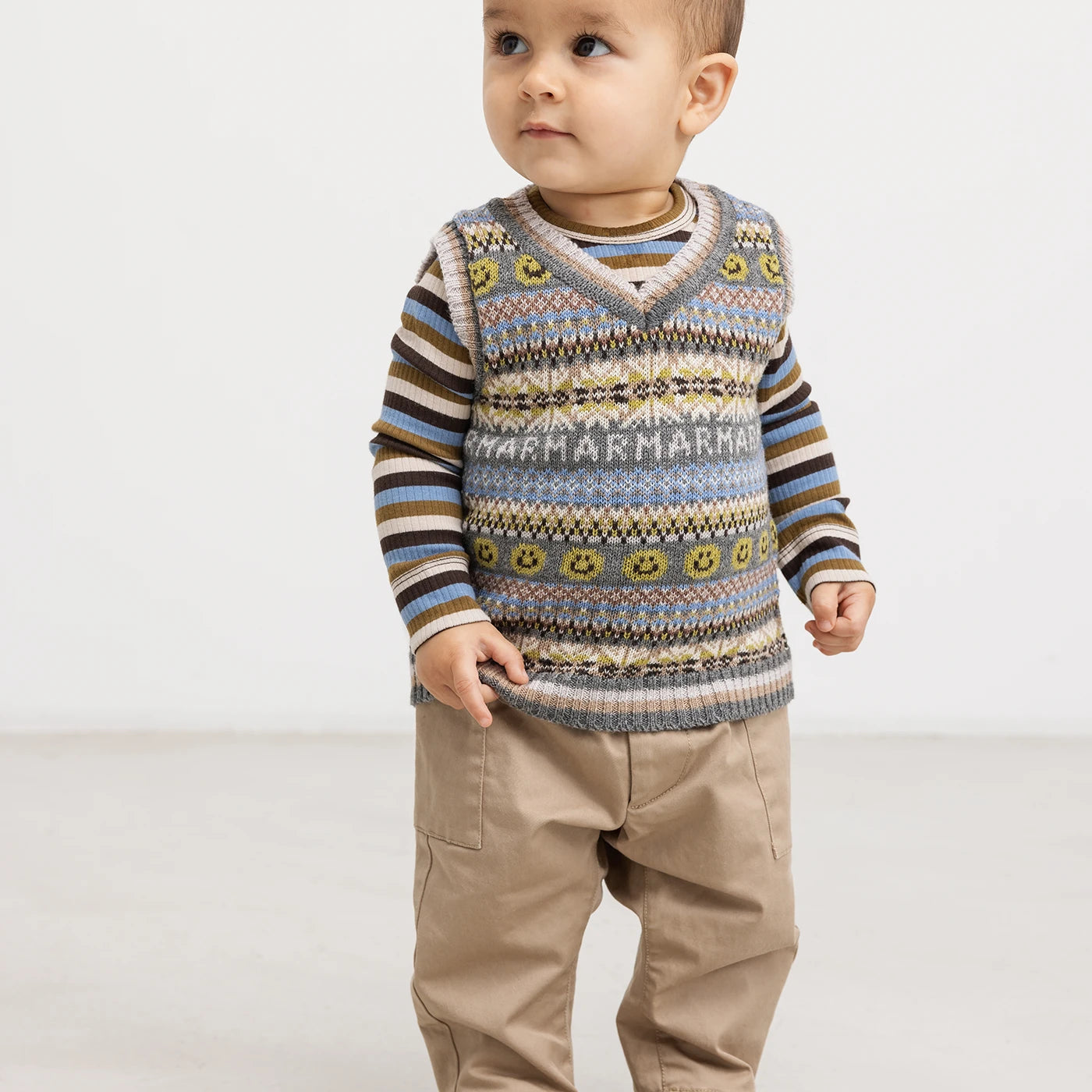 Taj b Vest