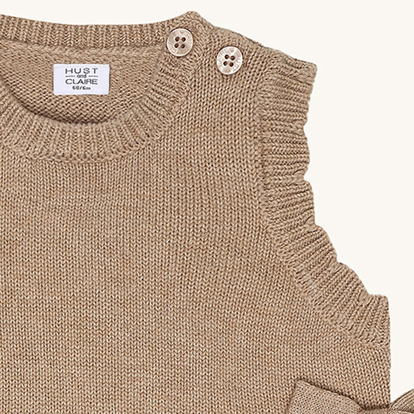 Hcnadina Vest