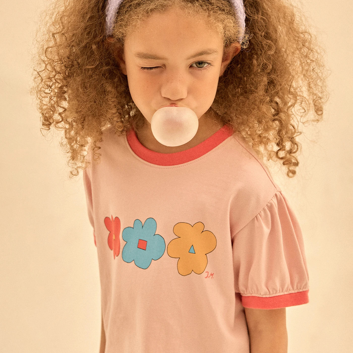 Flower puff T-shirt