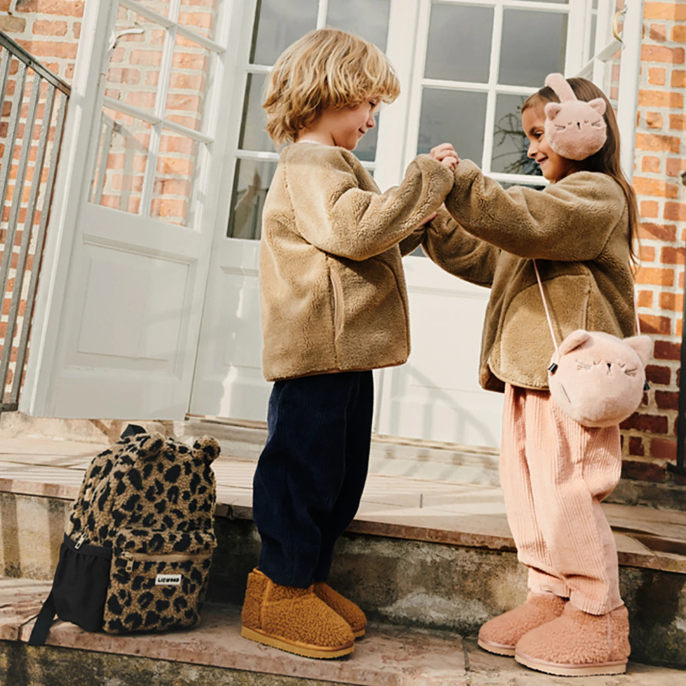 Timothy ohrenwärmer