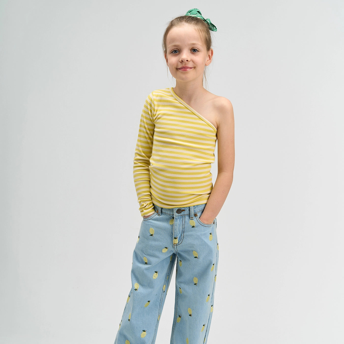 TNSia jeans