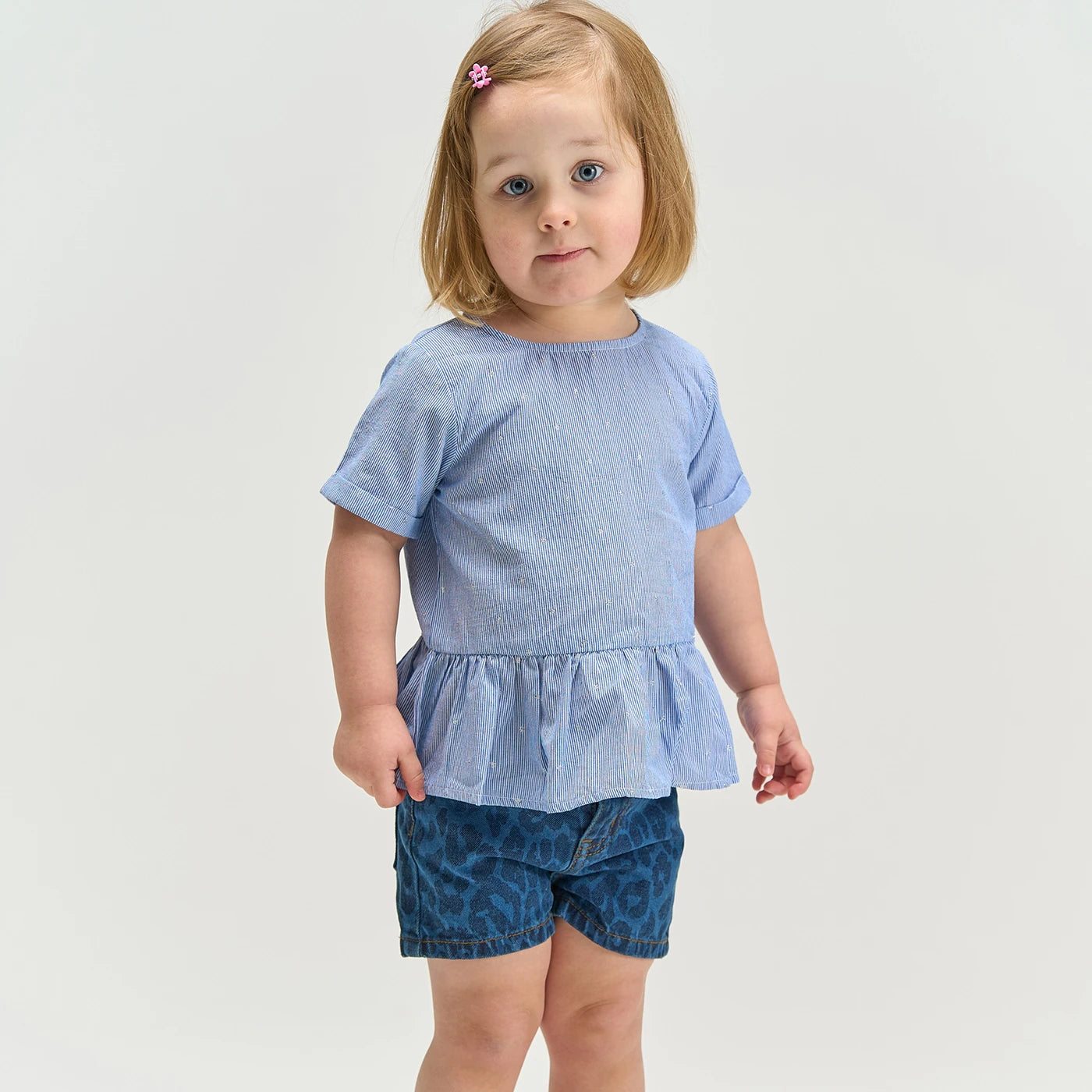 Tnstthea Top
