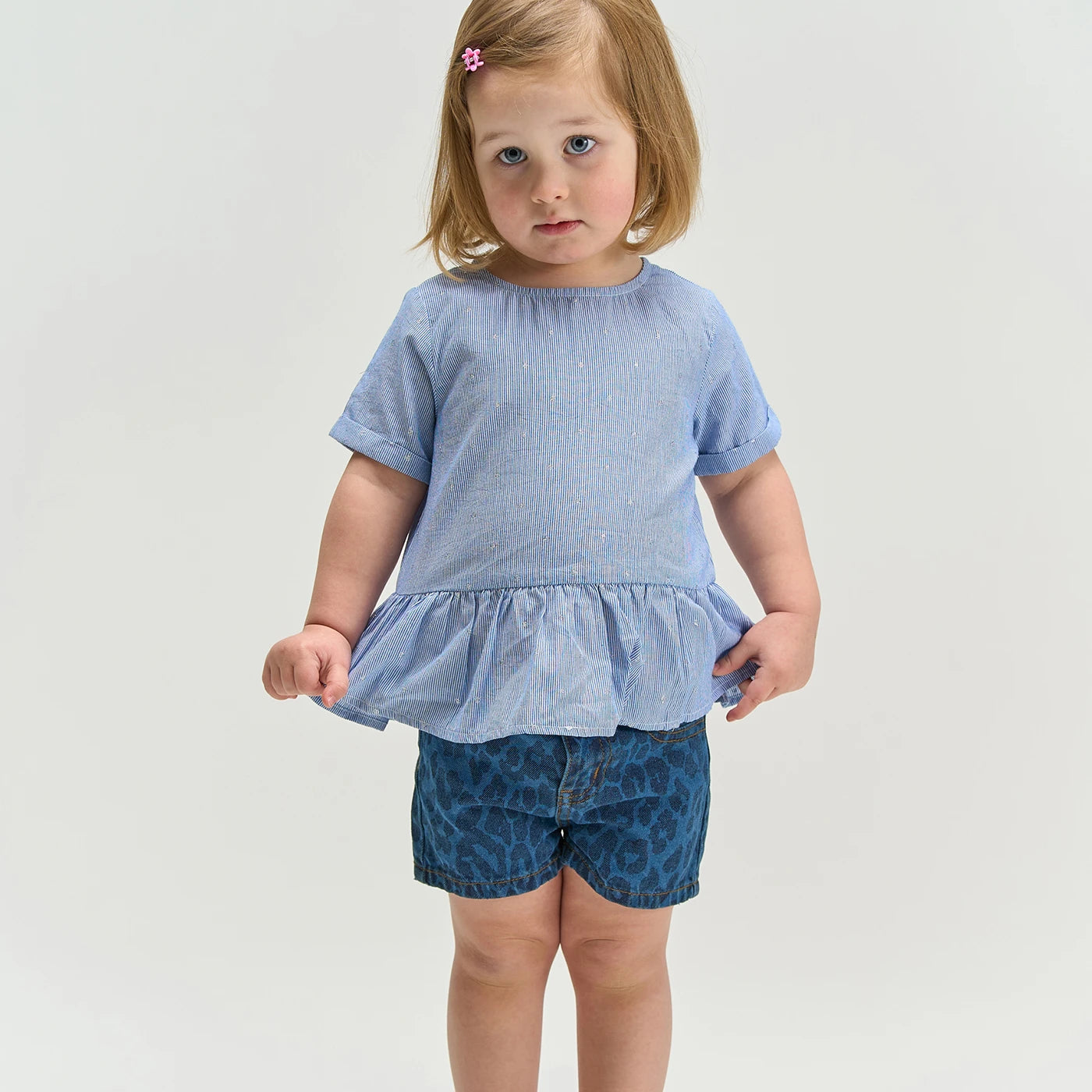 Tnstthea Top
