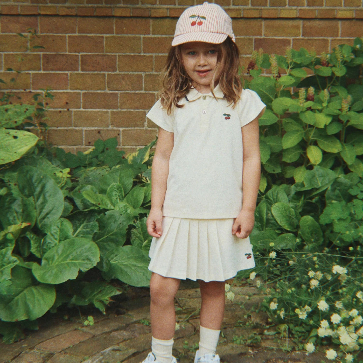 Ellie Caps