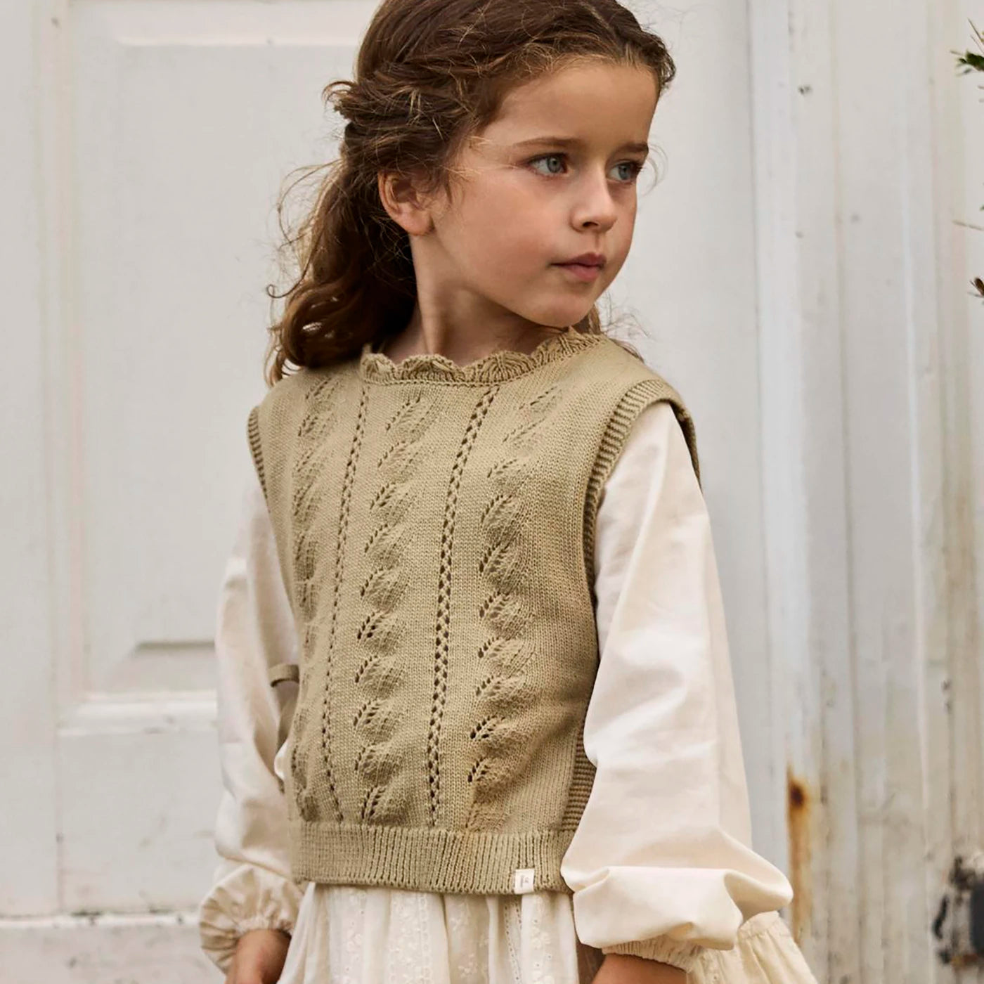 Nmfleou Vest