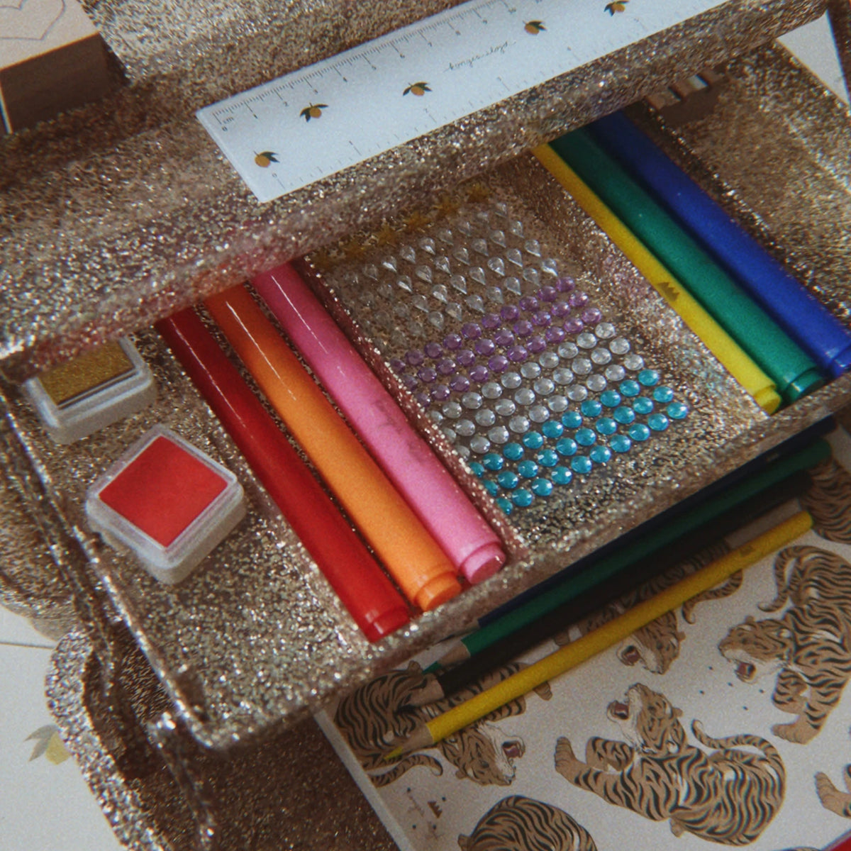 Creative art caddy Kreakasse