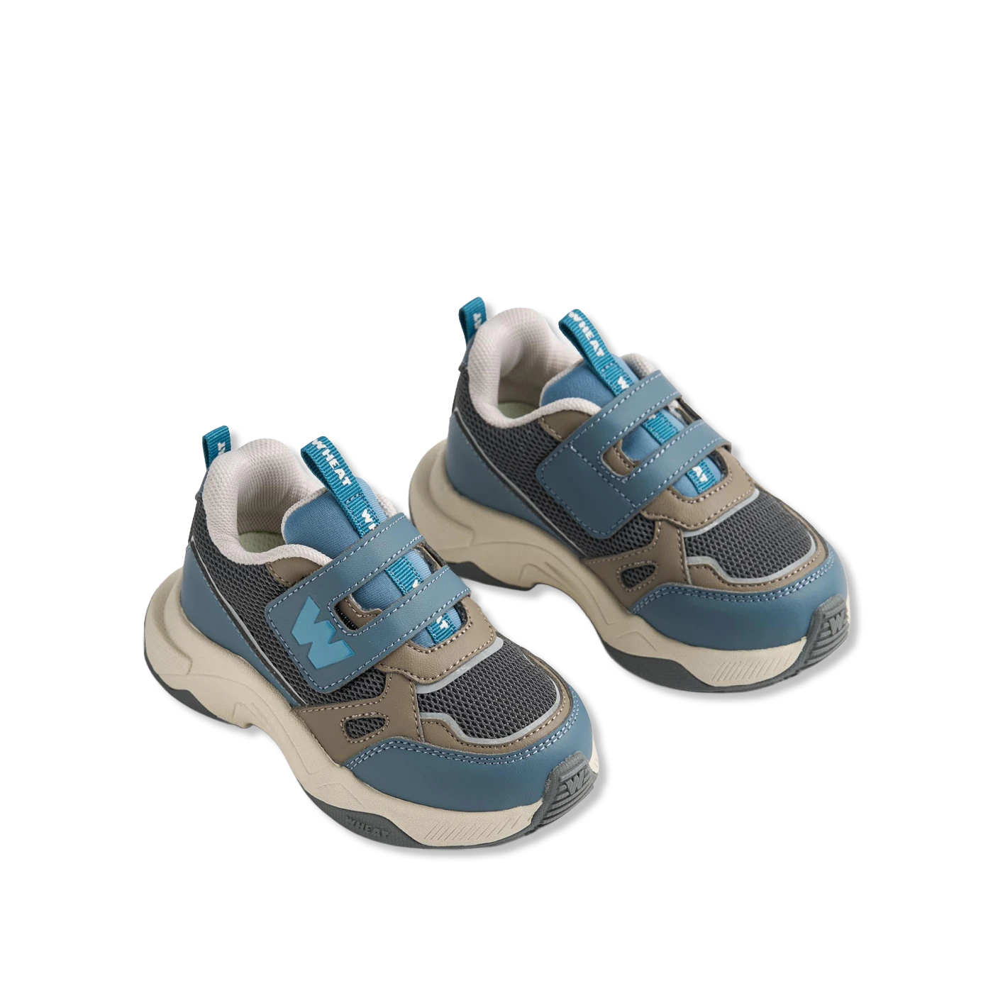 Cove Sneakers
